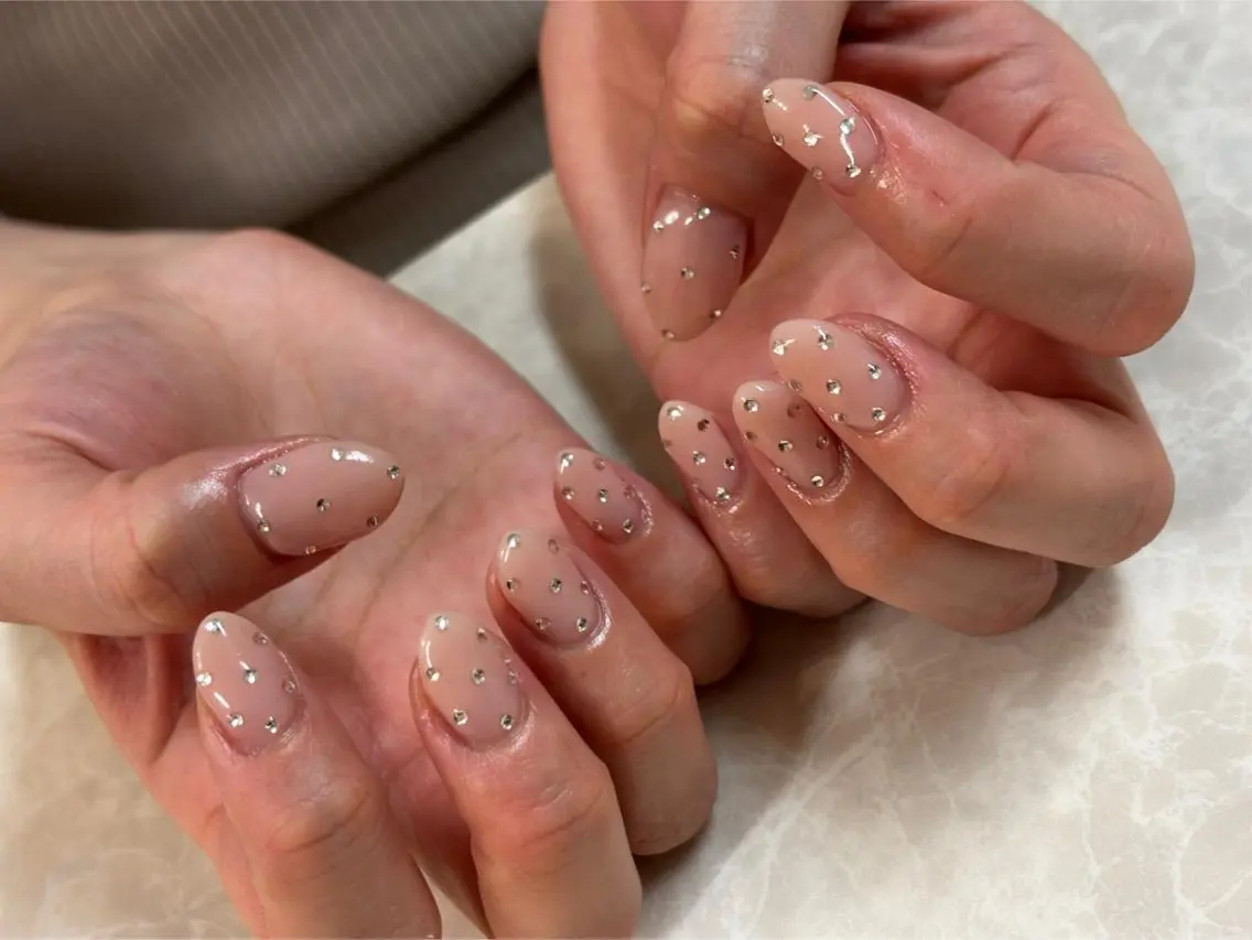 ネイル フラッシュネイル ジェルネイル 韓国ネイル マグネットネイル 持ち込み ハンドネイル ハンドケア Allma Nailのネイルデザイン