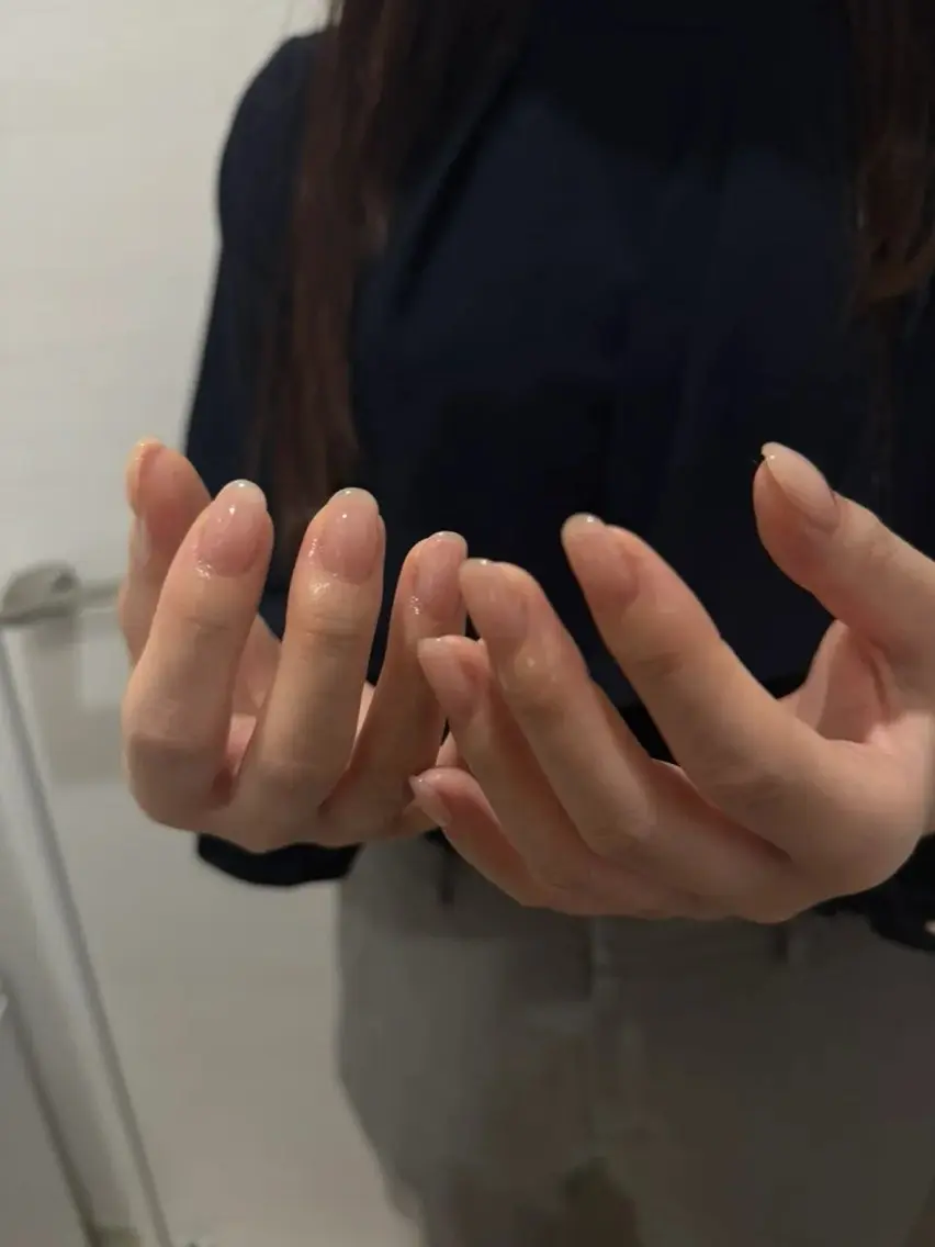 ネイル ワンカラーネイル ハンドネイル WOOFY｜ hoshiのネイルデザイン