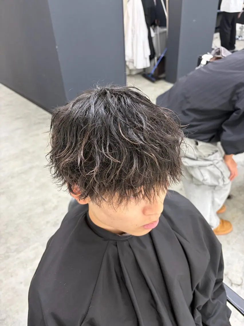 パーマ メンズ メンズパーマ 横山 楓芽のヘアスタイル