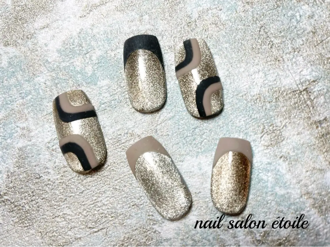 ネイル アートネイル ブラウン ジェルネイル 氷ネイル・うるうるネイル マグネットネイル ハンドネイル nail salon étoileのネイルデザイン