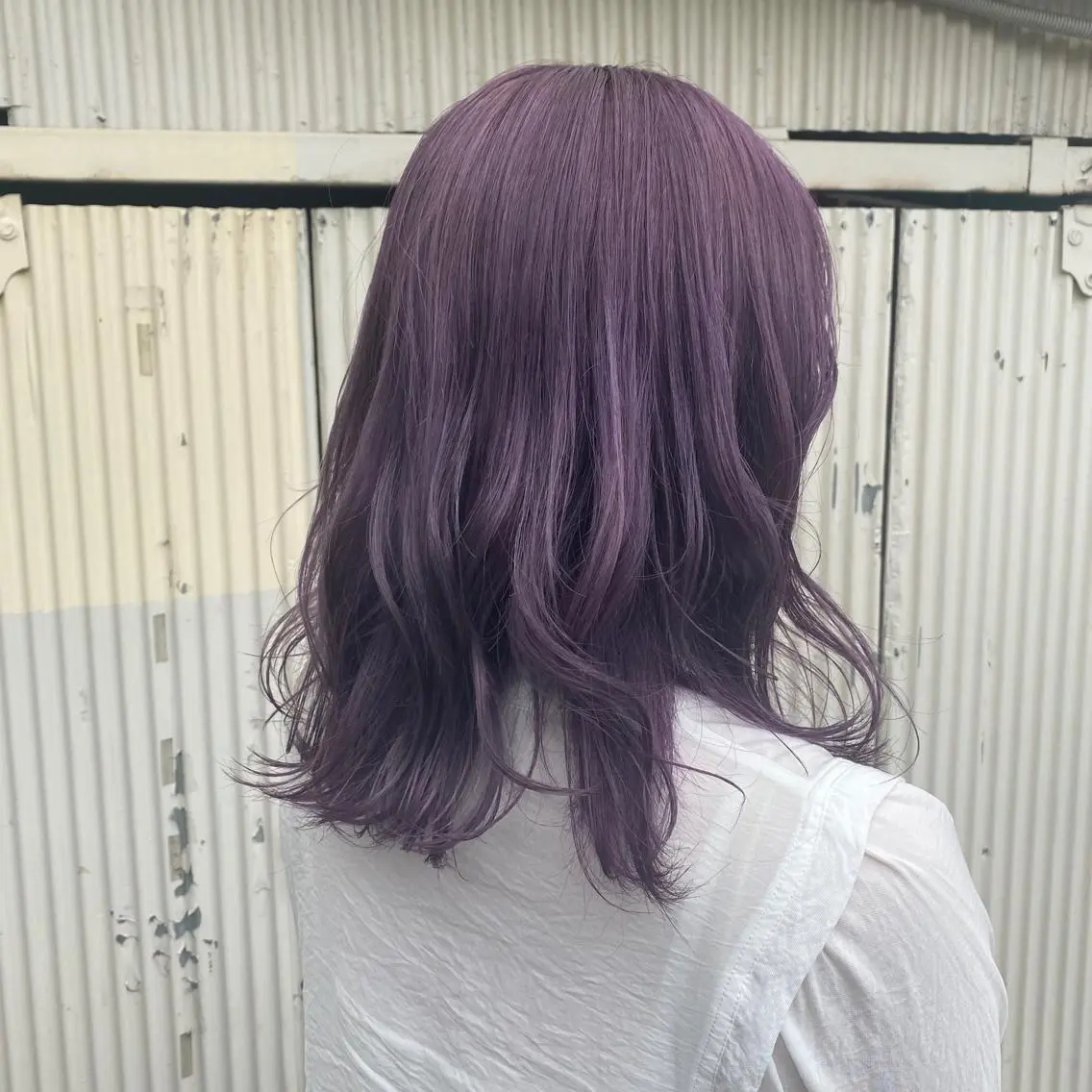 セミロング カラー ラベンダーカラー くぎた とわのヘアスタイル