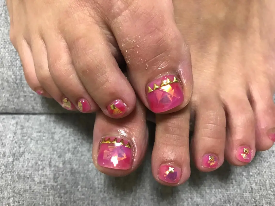 ネイル フットネイル 佐藤 ゆうのネイルデザイン
