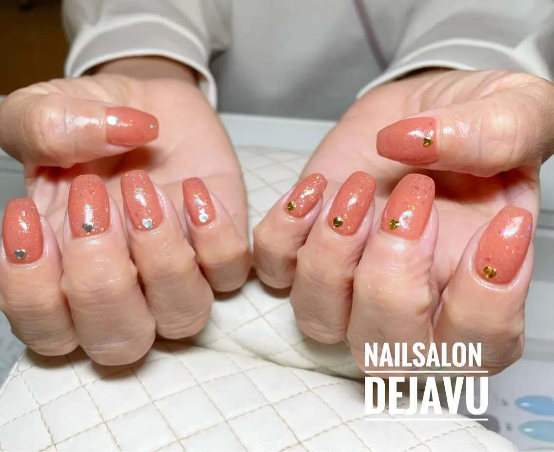 ネイル ラメ(グリッター) ストーンネイル ハンドネイル Nailsalon Dejavuのネイルデザイン