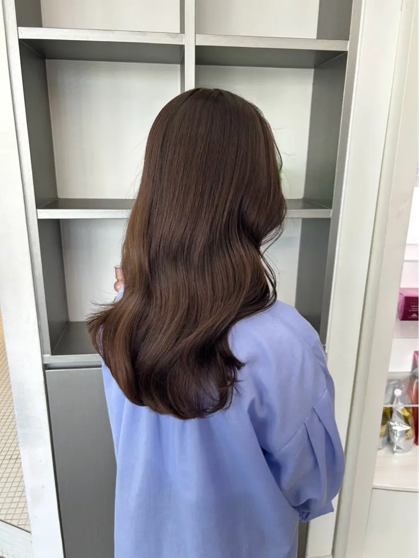 セミロング カラー ヘアアレンジ ブラウンカラー 💟艶髪ワンカラー 💟/ミオのヘアスタイル