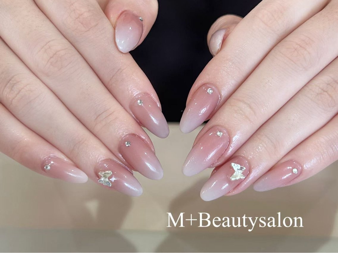 ネイル M+  Beauty Salonのネイルデザイン