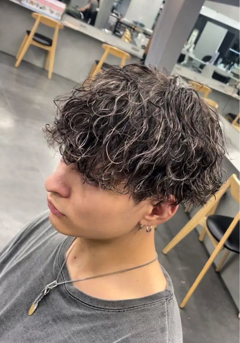 ショート カラー パーマ カット ヘアカラー パーマ fifth 児玉達哉 当日予約🙆のヘアスタイル