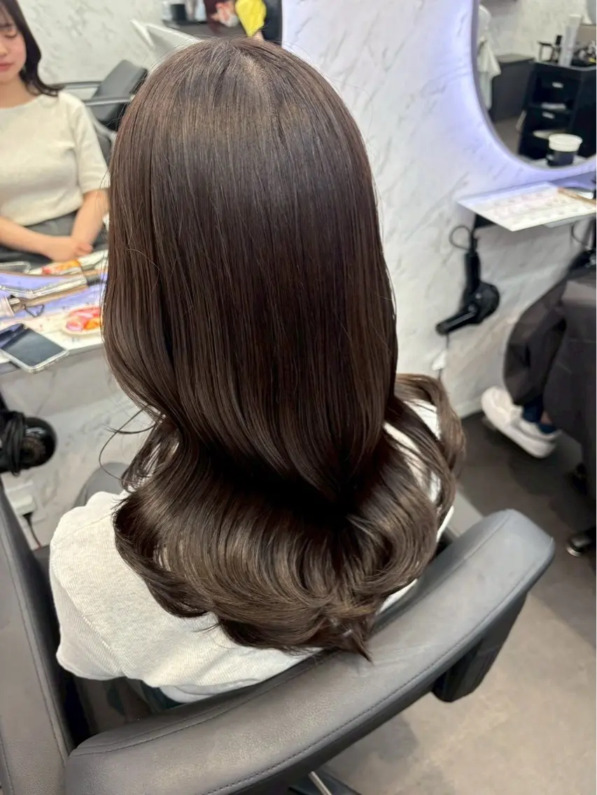 ロング カラー ヘアカラー 💎LEON💎 Cut¥1100‼️のヘアスタイル