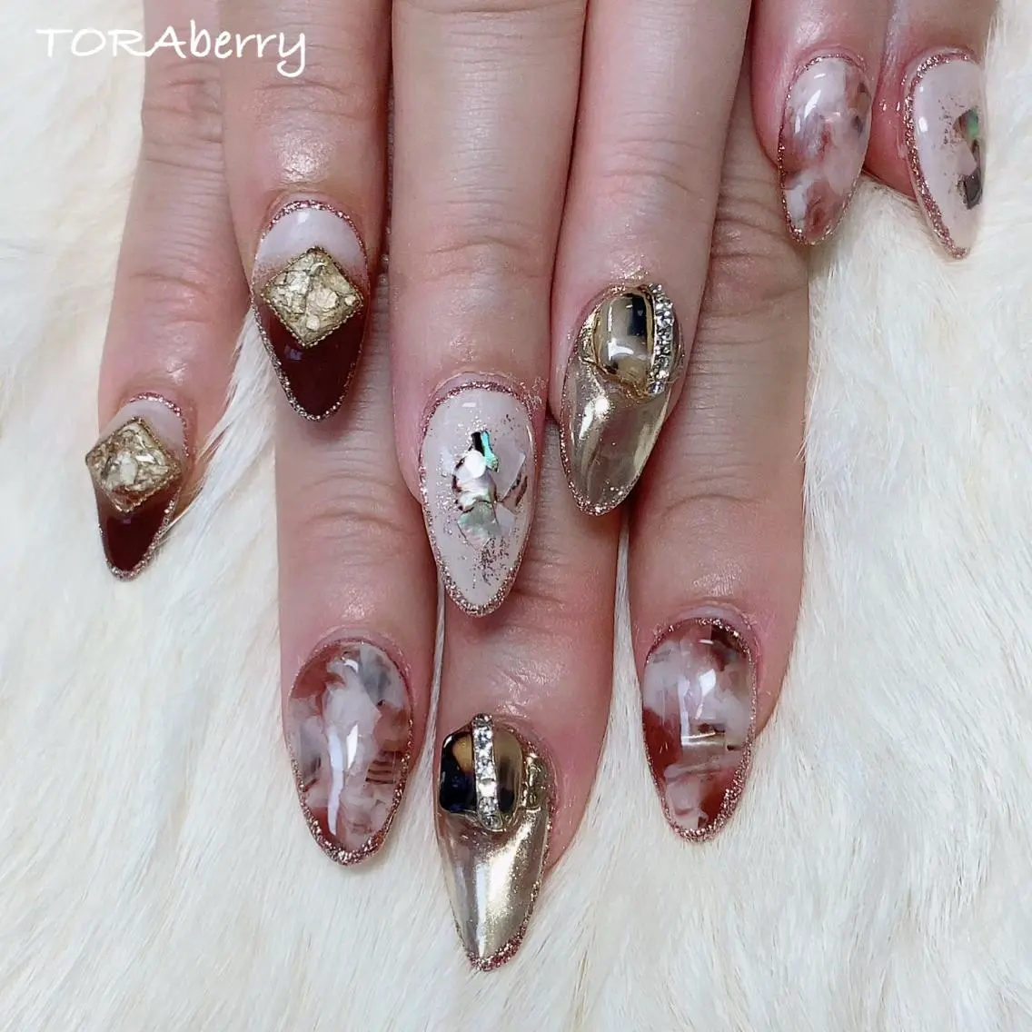 ネイル ネイリスト なつみのネイルデザイン