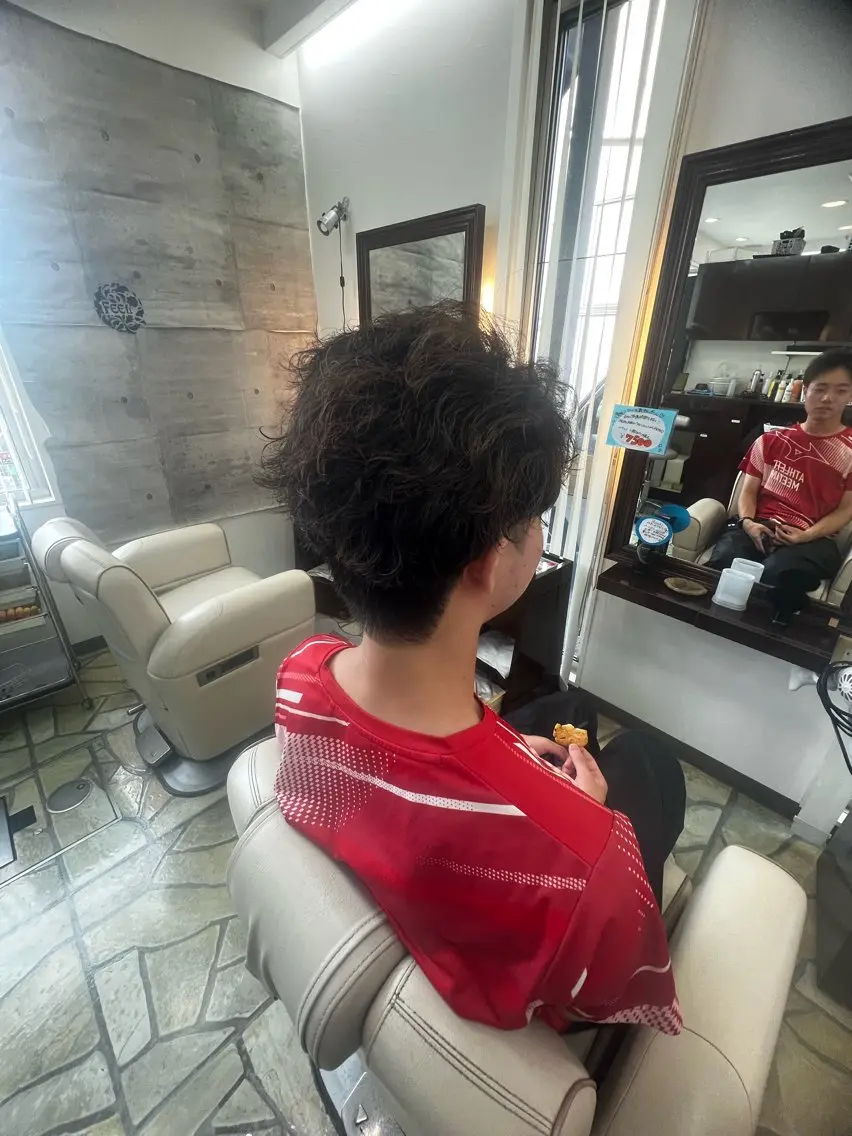 パーマ メンズ カット パーマ トリートメント 👑縦落ちパーマ番長 💎Shoki/生駒のヘアスタイル