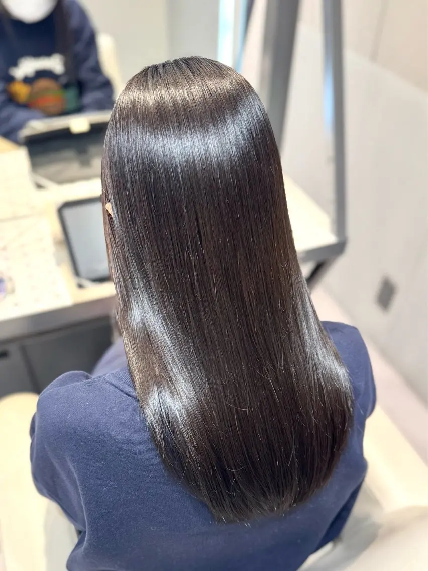 【贅沢フルコース！】縮毛矯正+透明感カラー＋小顔補正カット+最新トリートメントの写真