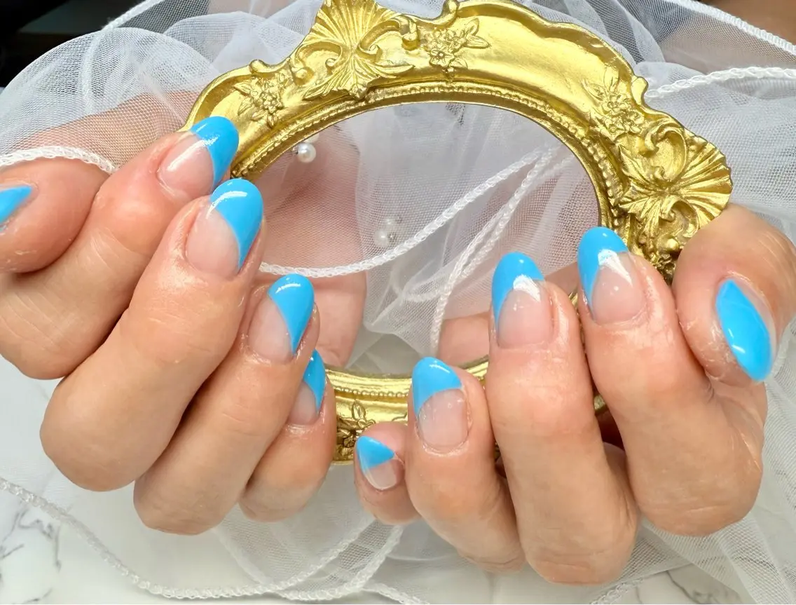 ネイル アートネイル フレンチネイル ガラスフレンチ 氷ネイル・うるうるネイル キラキラネイル Mai’s nailのネイルデザイン