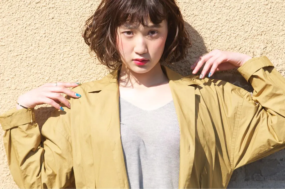 ショート カラー ITO YUKIのヘアスタイル
