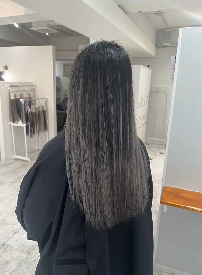 ロング カラー バレイヤージュ グレージュ レイヤーカット 指名数No.1 /NAOYAのヘアスタイル