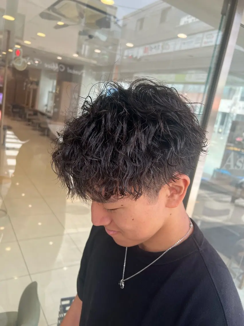 パーマ メンズ 波巻きパーマ カット パーマ SENA 再現性 パーマと縮毛矯正のヘアスタイル