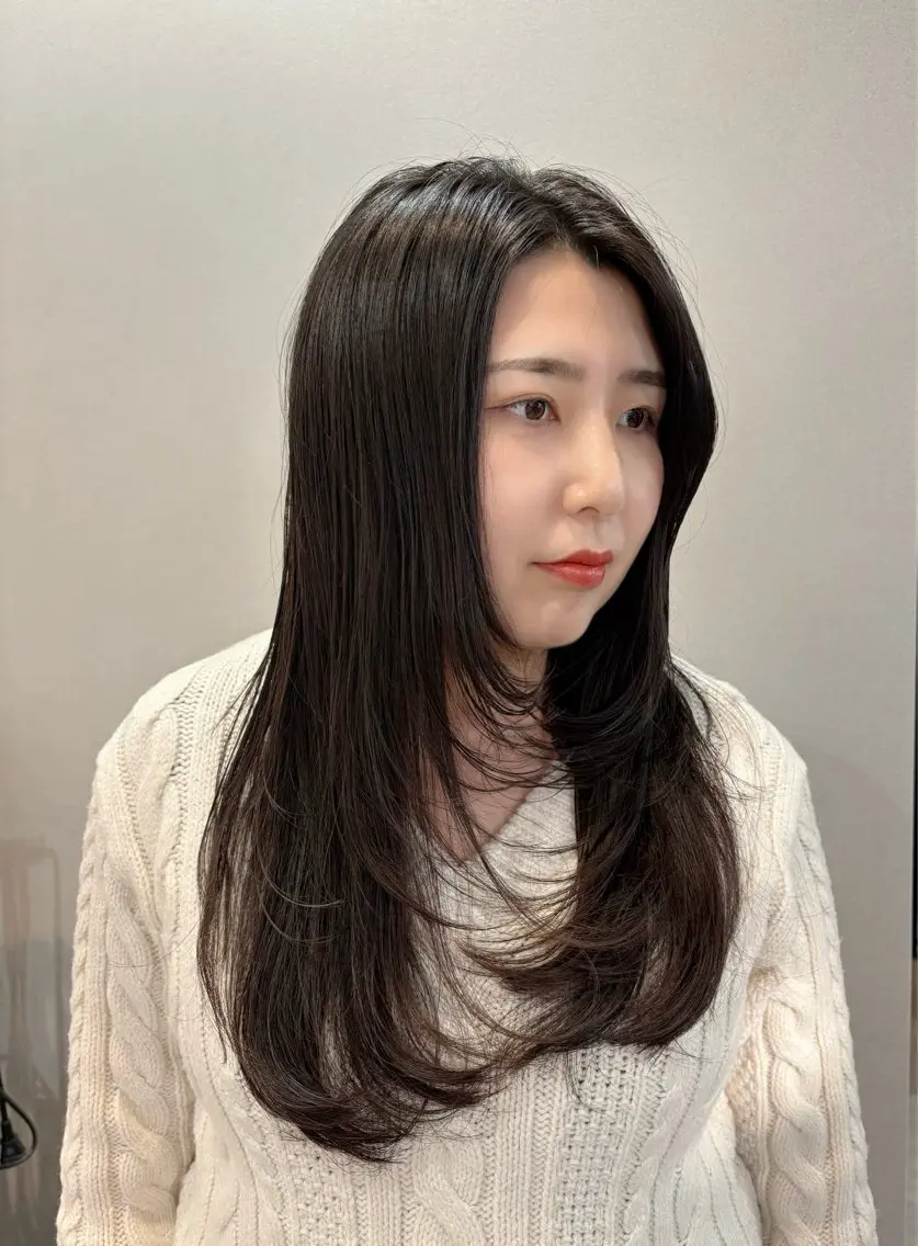 ロング レイヤーカット カット 赤池 日菜子のヘアスタイル