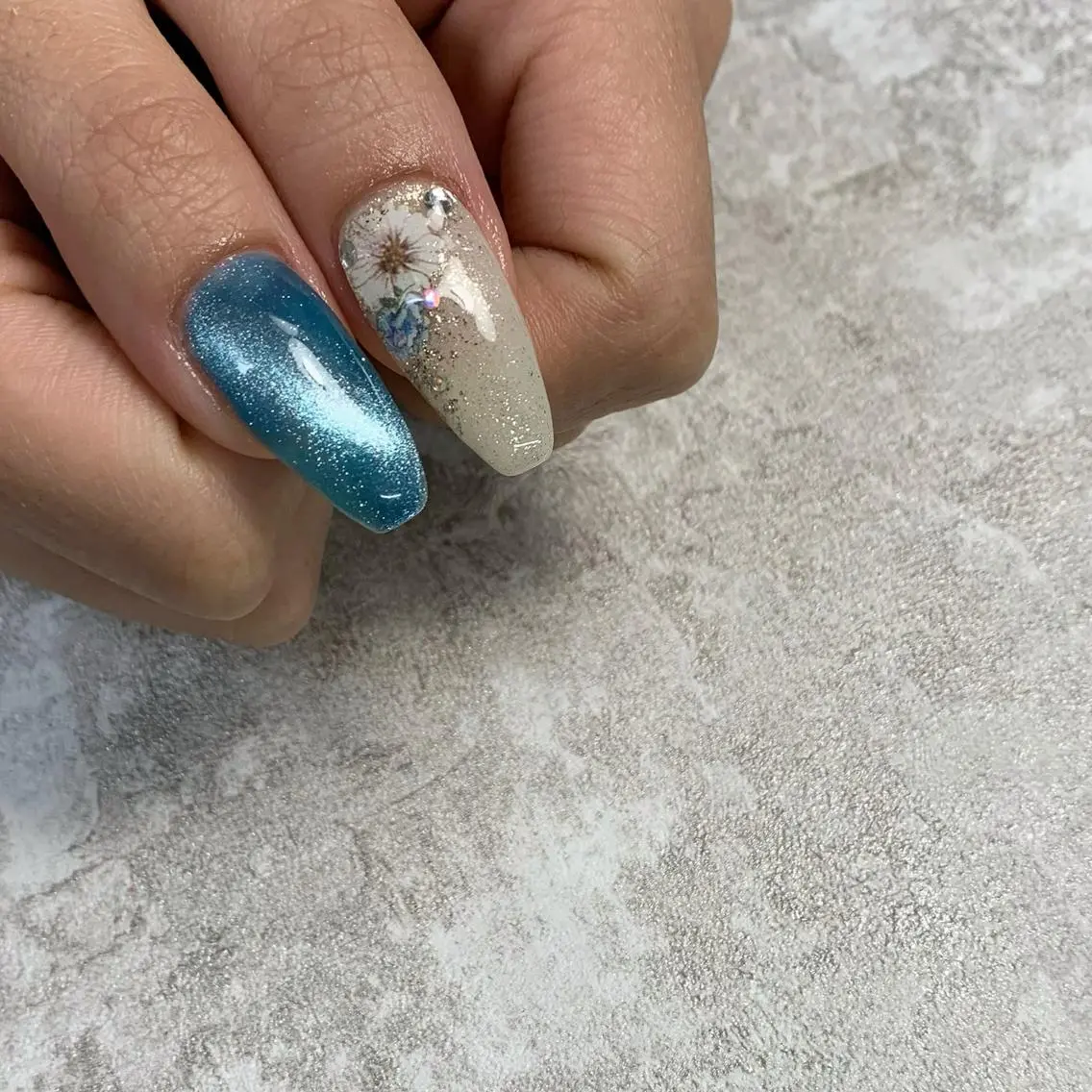 ネイル S. JEWELのネイルデザイン