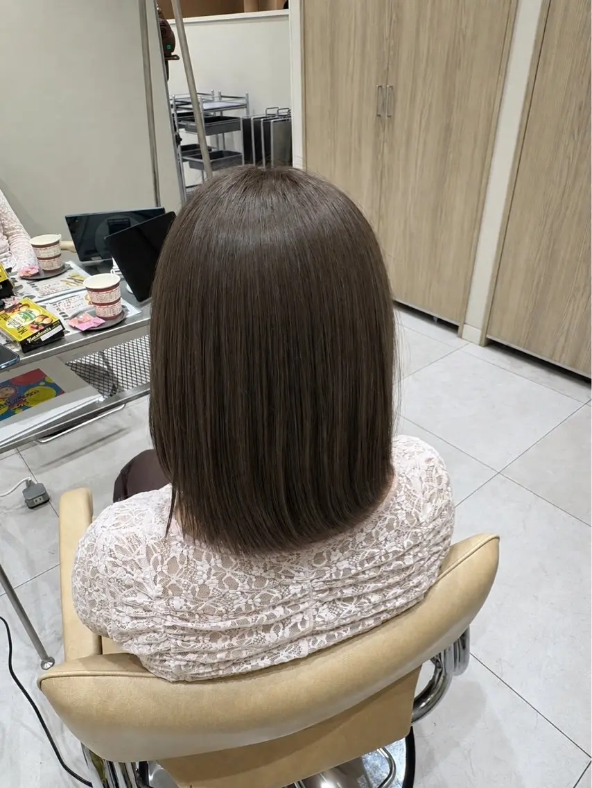 カラー ブリーチなしWカラー /透明感/オリーブのヘアスタイル
