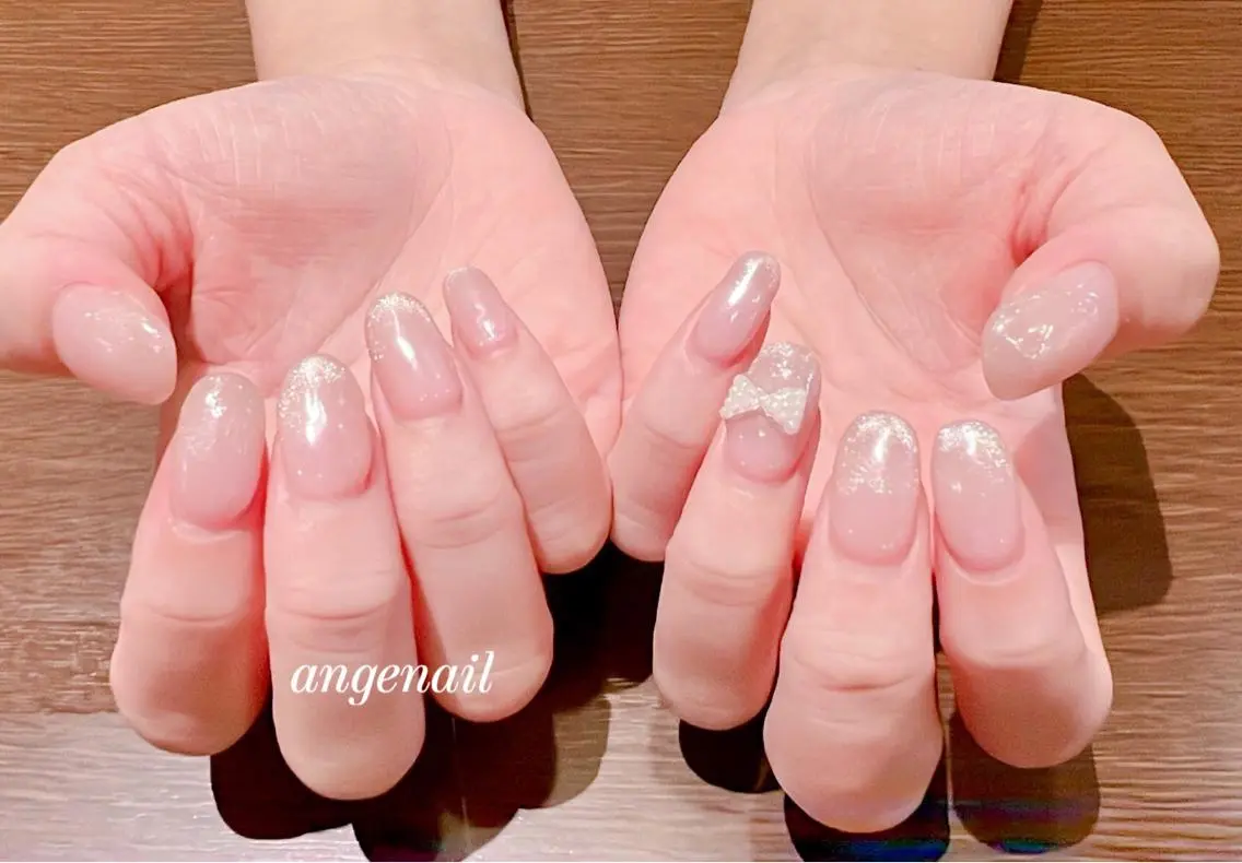 ネイル ハンドネイル オーナーネイリスト MAKIのネイルデザイン