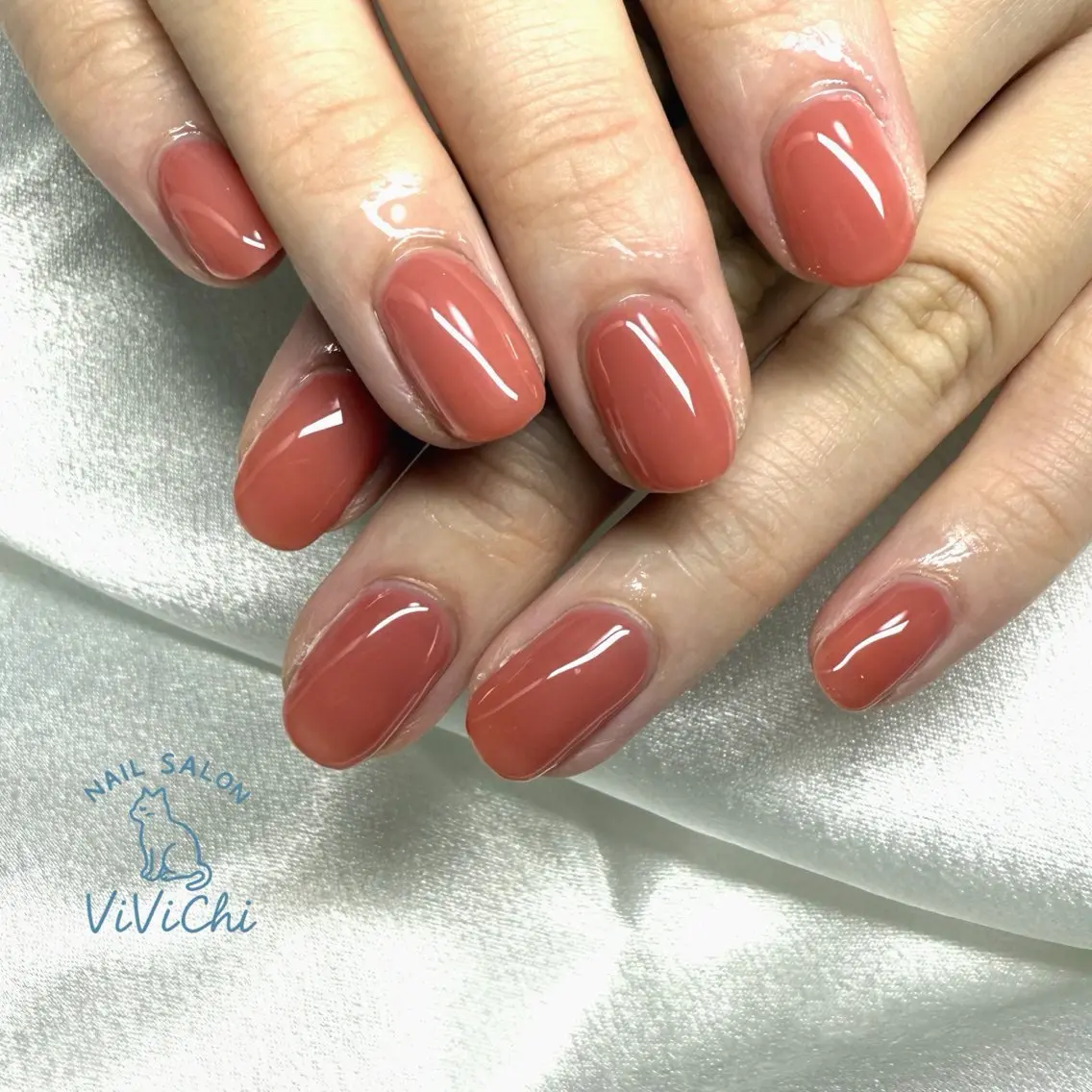 ネイル ハンドネイル ViViChi 梨帆のネイルデザイン