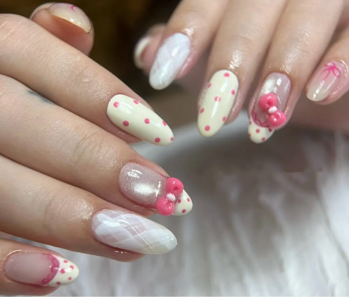 ネイル Hin Hana Nailのネイルデザイン