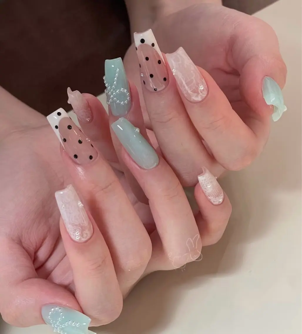 ネイル ハンドネイル Luna Gladeのネイルデザイン