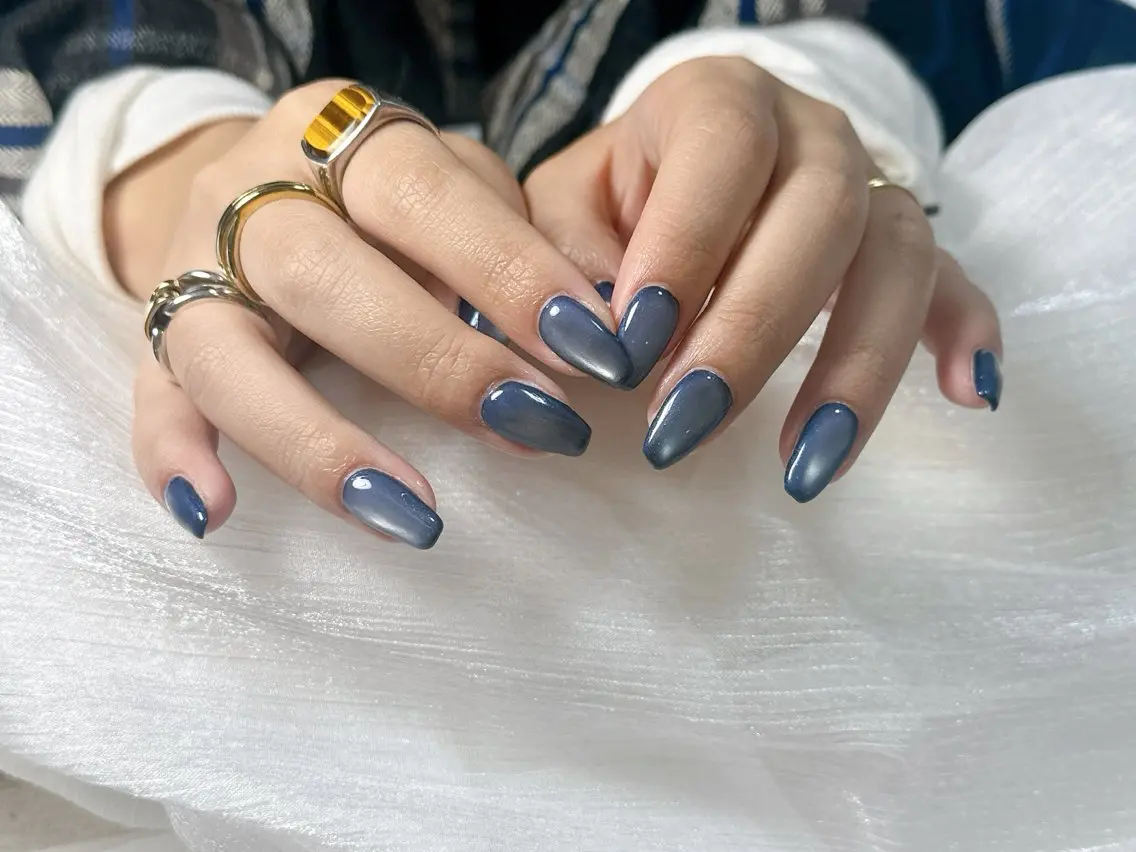 ネイル オーロラネイル ブルー フットネイル フレンチネイル ジェルネイル kiki nail たまプラーザのネイルデザイン