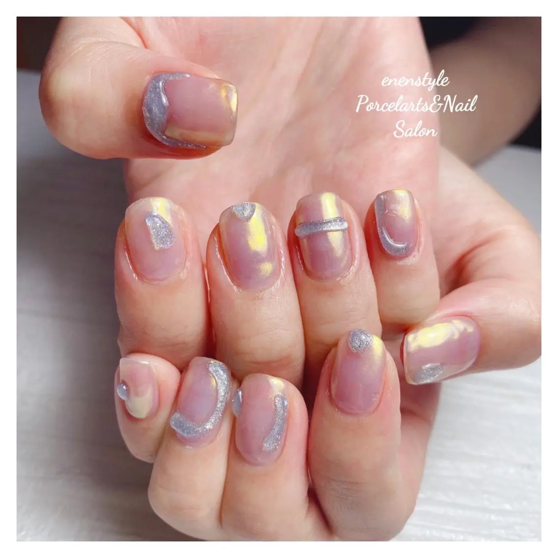 ミディアム ネイル 🐾enen style 🐾のネイルデザイン
