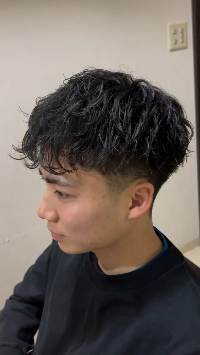 パーマ メンズ カット パーマ 笠井 雅斗のヘアスタイル