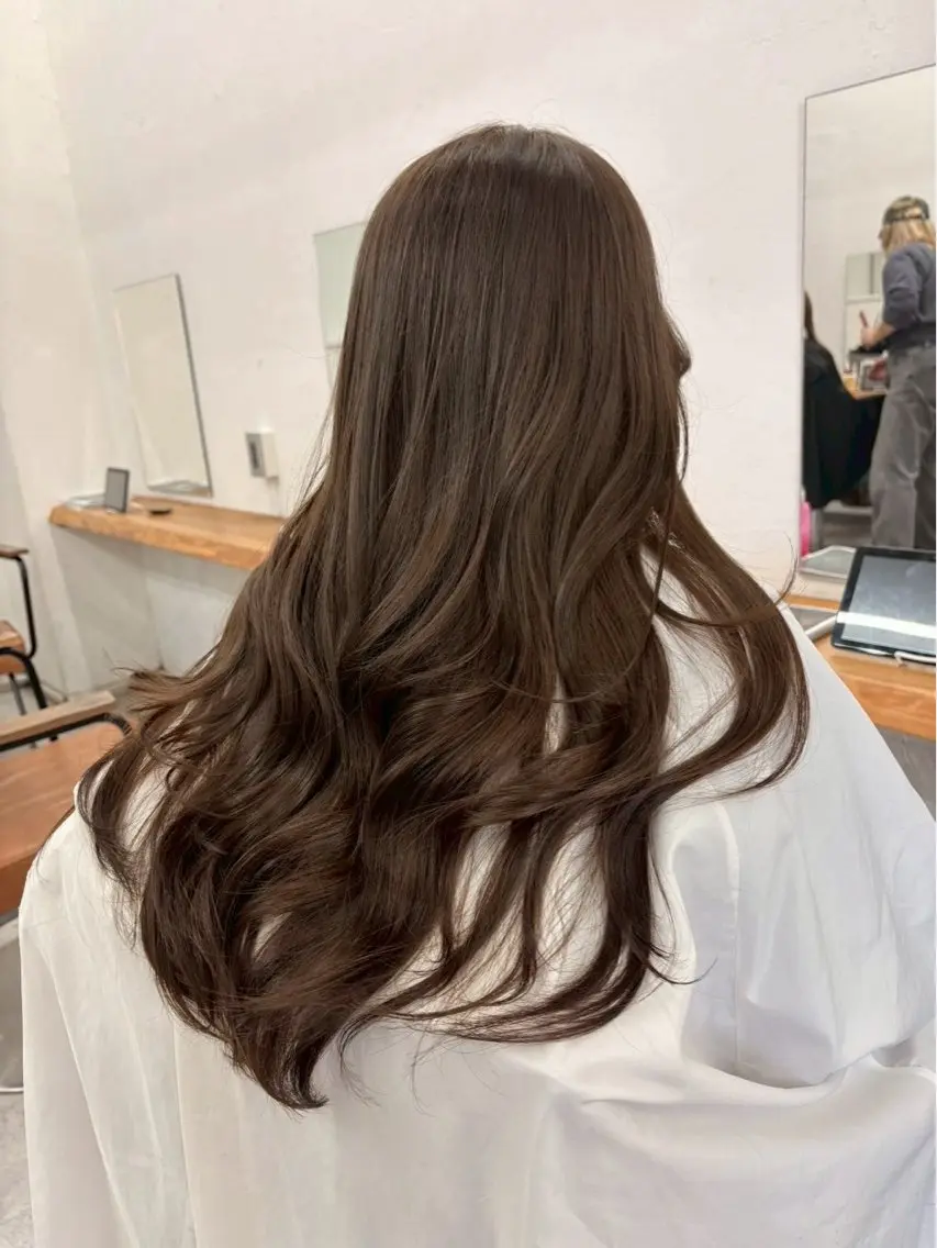ロング 杉田 遥香のヘアスタイル
