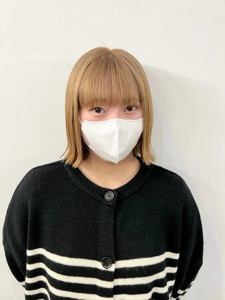 ショート カラー ベージュカラー ブリーチ ミルクティーベージュ miyu✂︎Lien カットモデル募集中のヘアスタイル