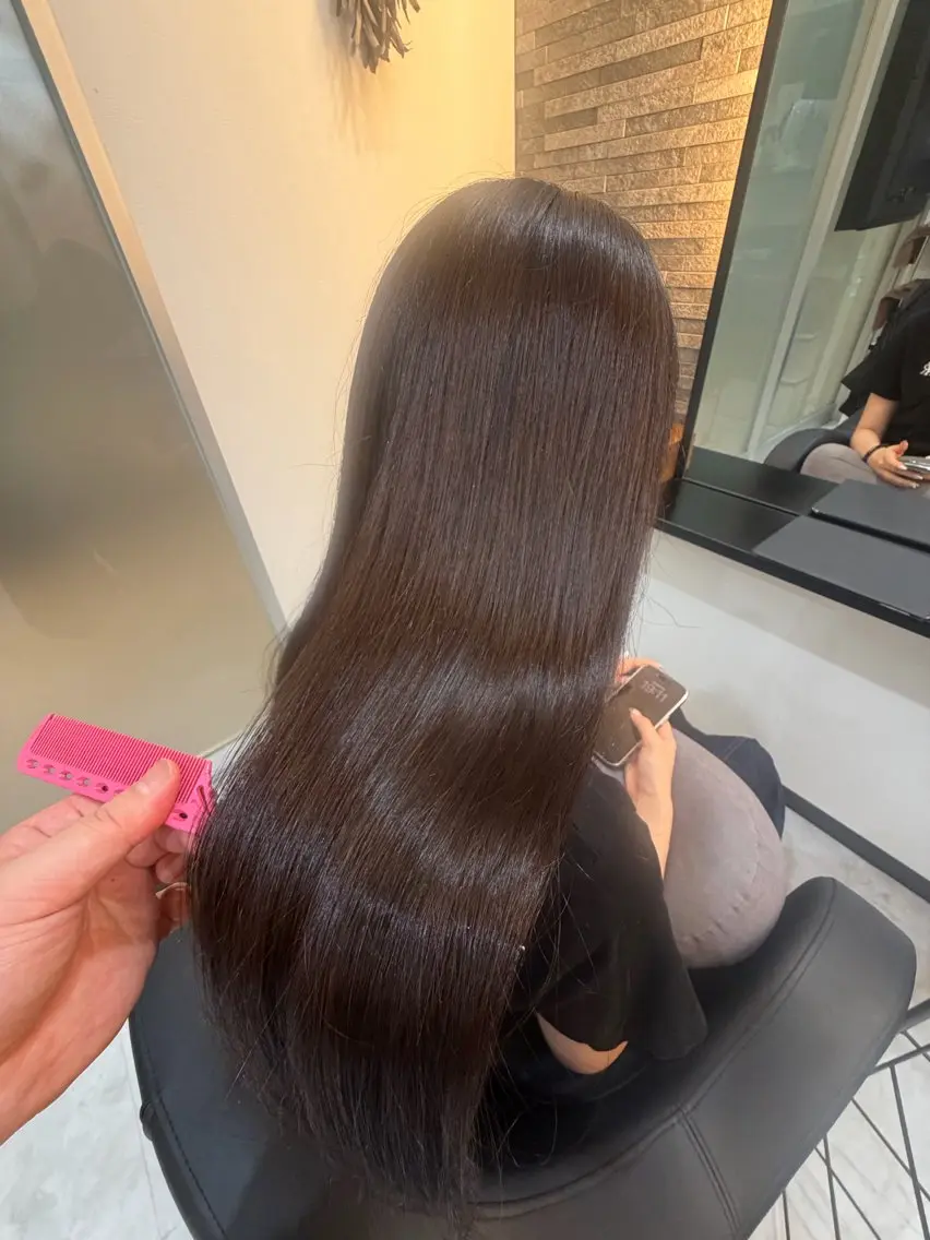 ロング ヘアカラー 斎藤 彩香のヘアスタイル