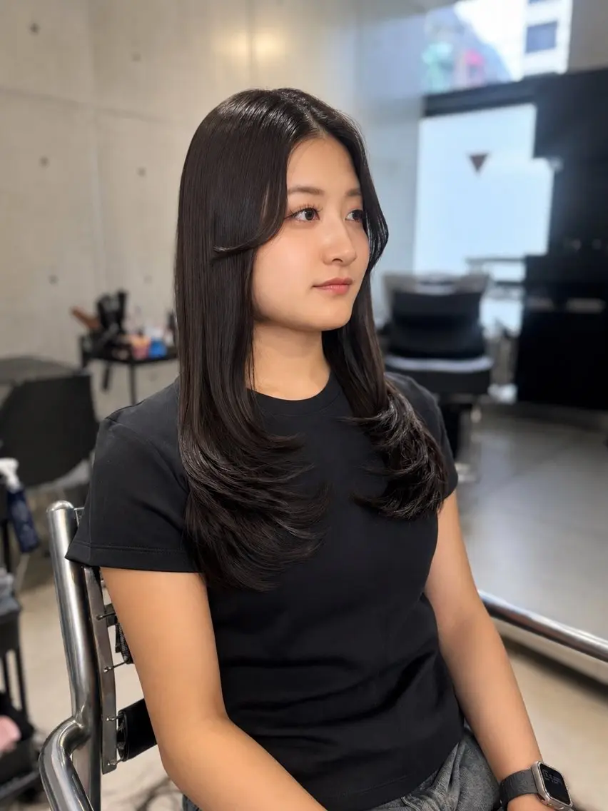 セミロング カラー パーマ ヘアアレンジ カット ヘアカラー トリートメント 透明感カラー✂︎ /縮毛矯正/YUKAのヘアスタイル