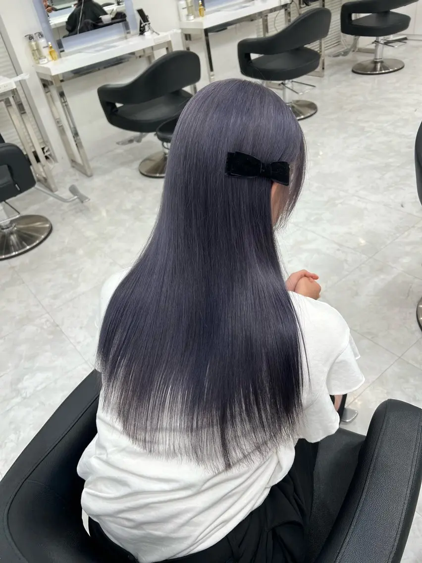 ロング カラー 流行りの透明感カラー ×縮毛矯正🤍ユウのヘアスタイル