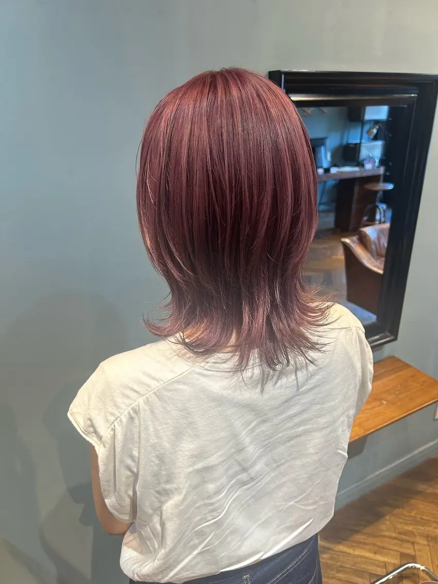 ミディアム 樋富 優香のヘアスタイル