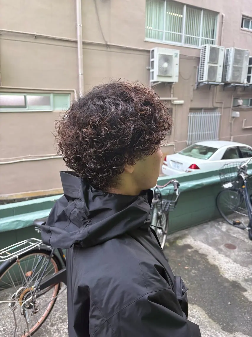 ミディアム ミディアムパーマ 滝本 承太朗のヘアスタイル