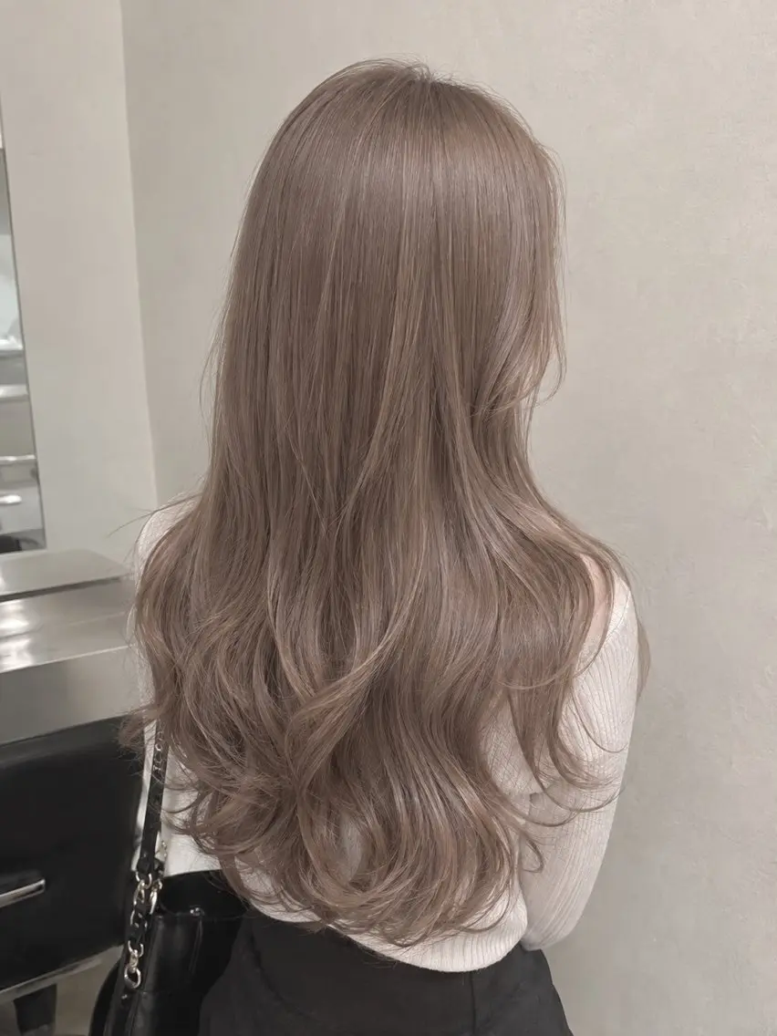【女性限定】カット+ブリーチなしダブルカラーの写真