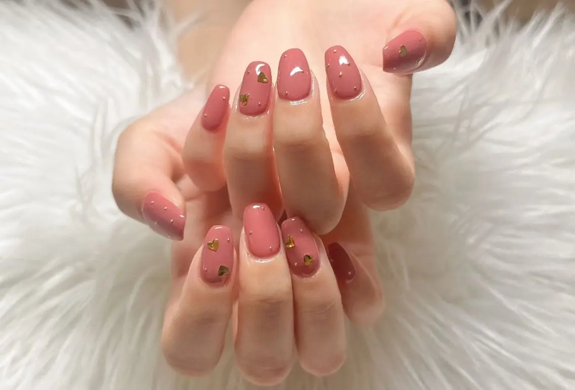 ネイル ハンドネイル KARI ネイルサロンのネイルデザイン