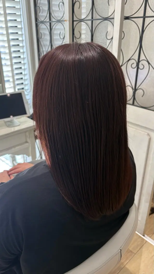 ミディアム カラー カット ヘアカラー 似合わせ 顔周りYUUGAのヘアスタイル
