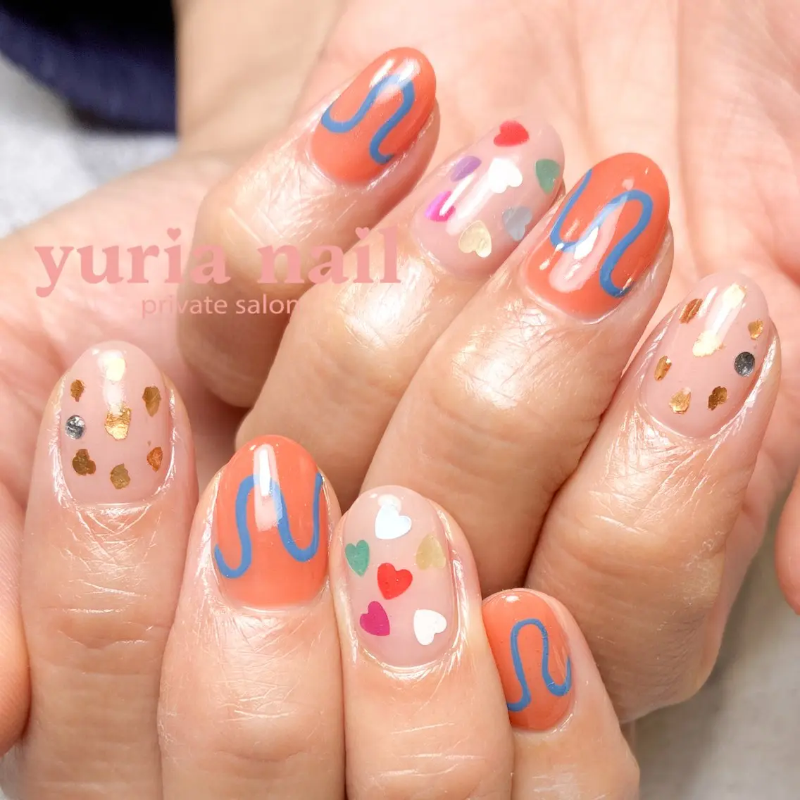 ネイル アートネイル ブルー ハート ニュアンスネイル オレンジ ハンドネイル 小林 ゆりあのネイルデザイン