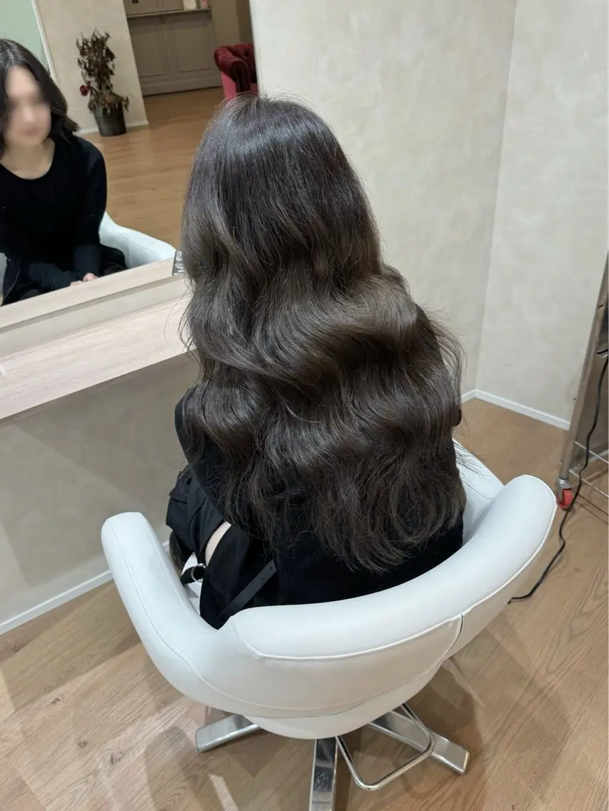 ロング 🍀小川泰輝🍀 艶カラー・髪質改善◎のヘアスタイル