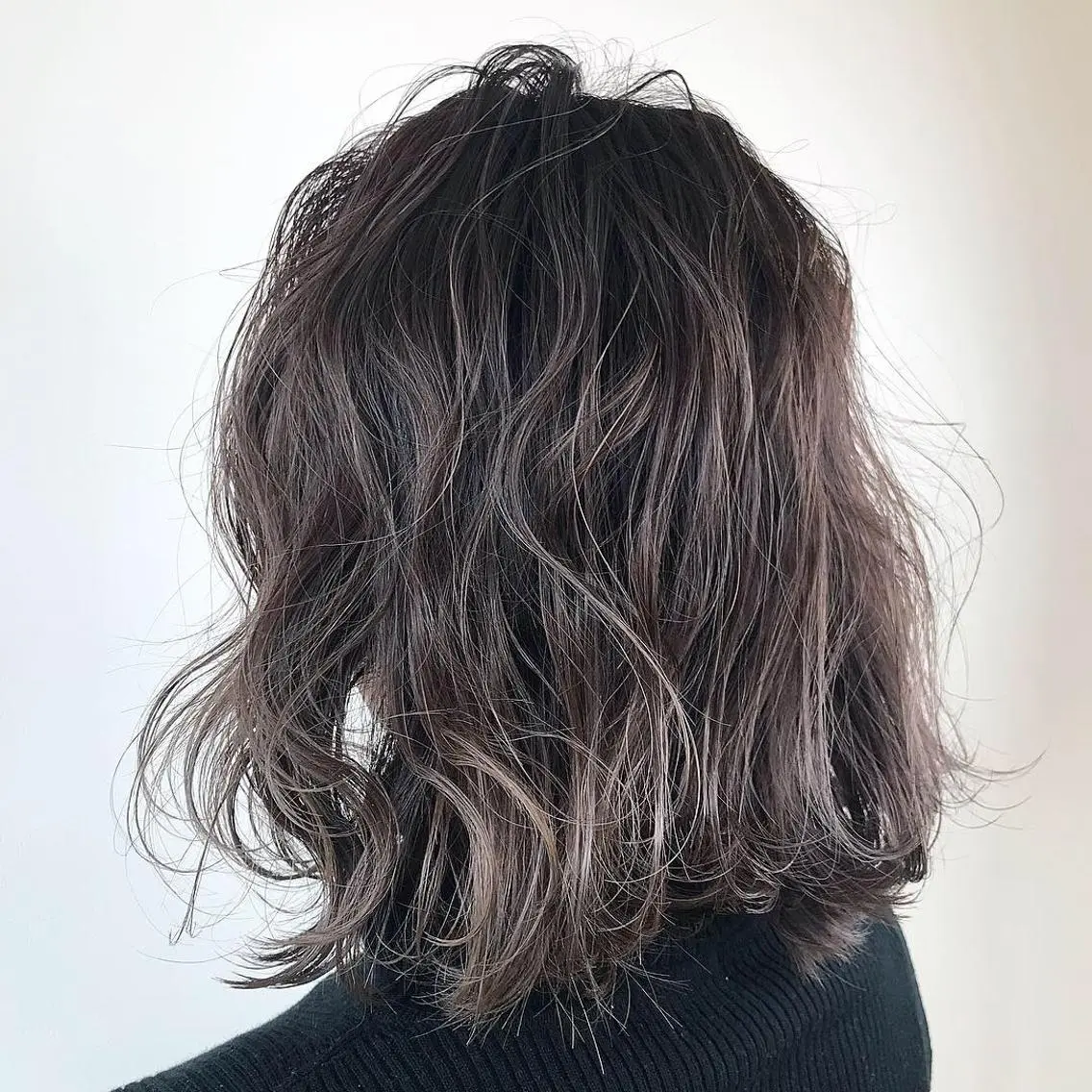 カラー ミディアム カット ヘアカラー トリートメント デザインカラー Lienのヘアスタイル