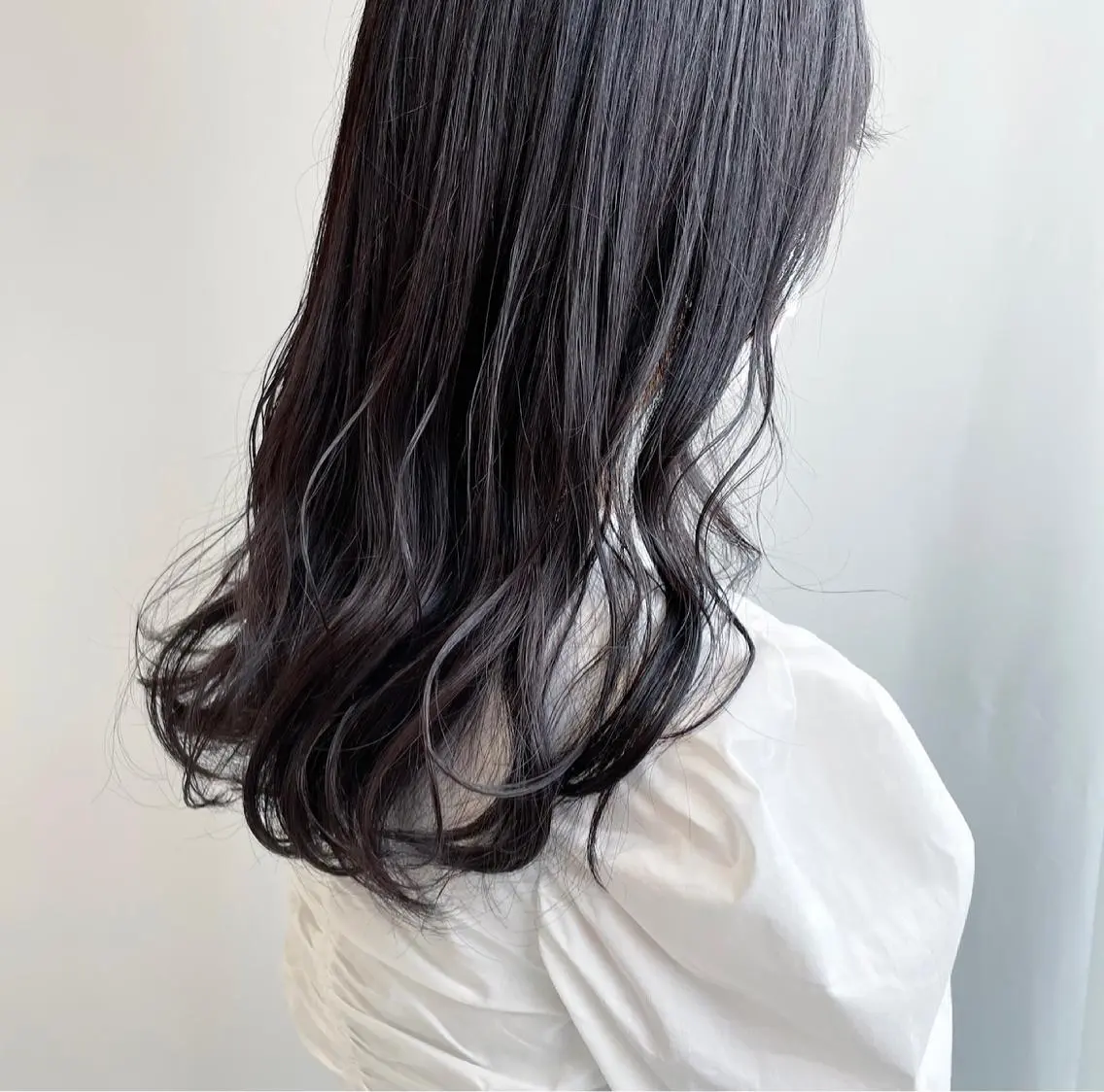 ロング カラー カット ヘアカラー トリートメント 山口 莉奈のヘアスタイル