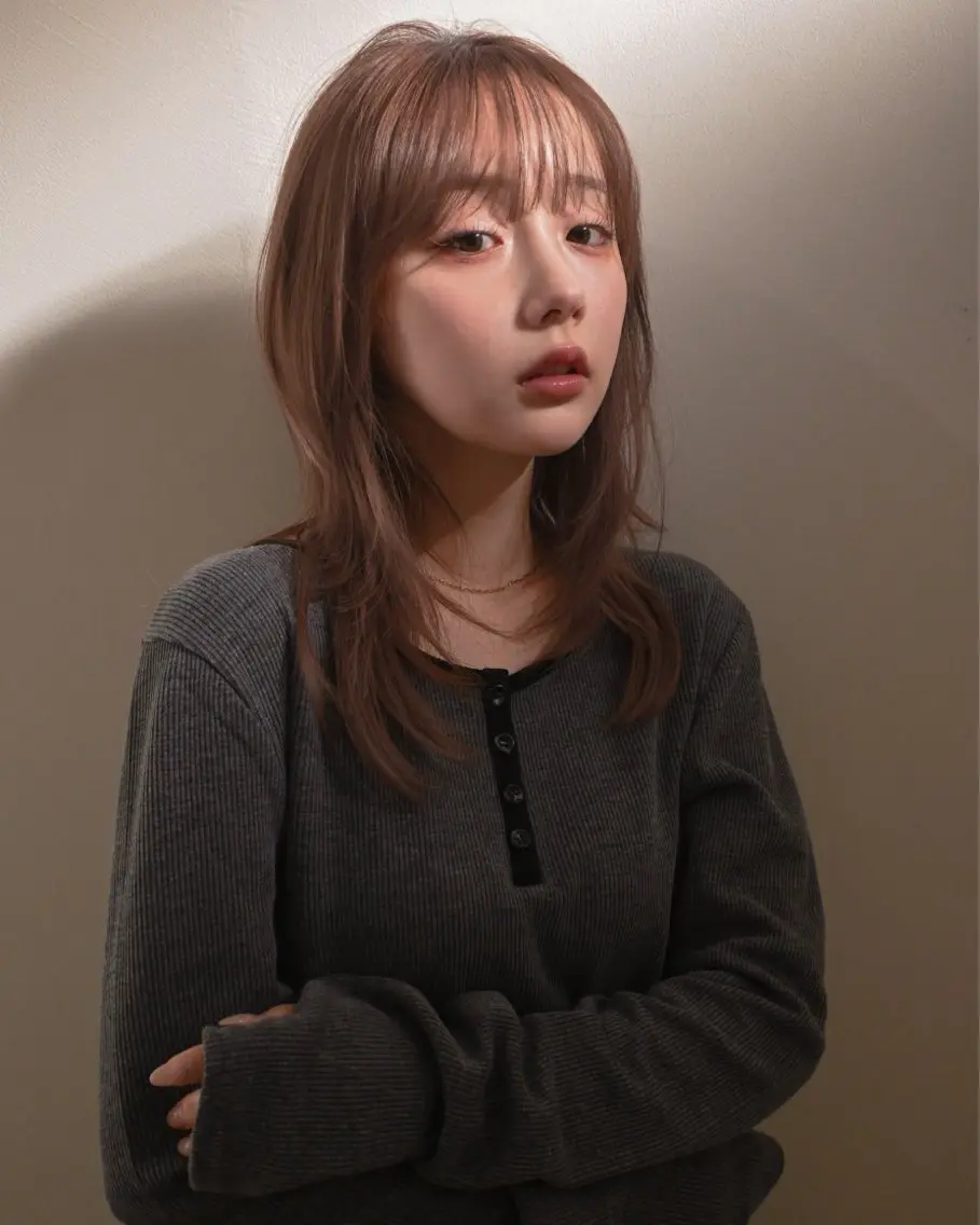 ミディアム カラー aya / ニュアンスカラーのヘアスタイル