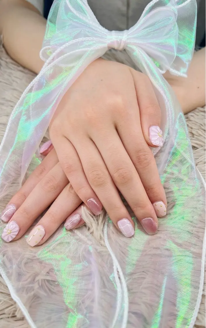 ネイル See.u モモ（南浦和）のネイルデザイン
