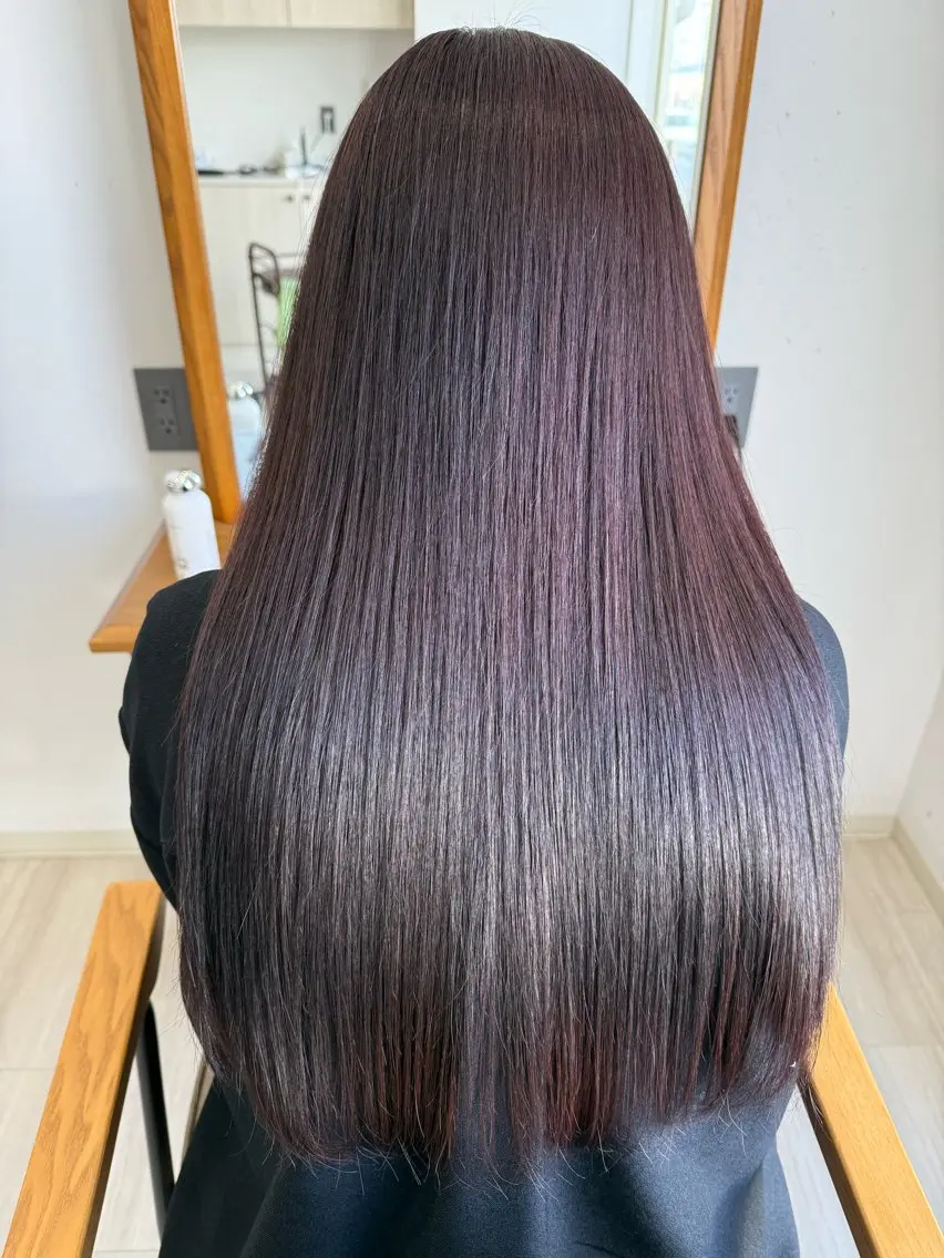 ロング カラー 安田 里奈のヘアスタイル