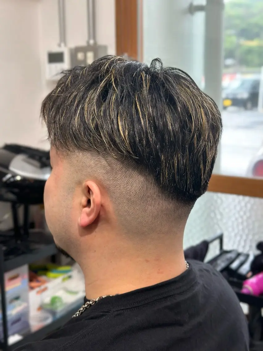 カラー メンズ メンズハイライト ハイライトカラー Snalyメンズ特化 スエハラのヘアスタイル