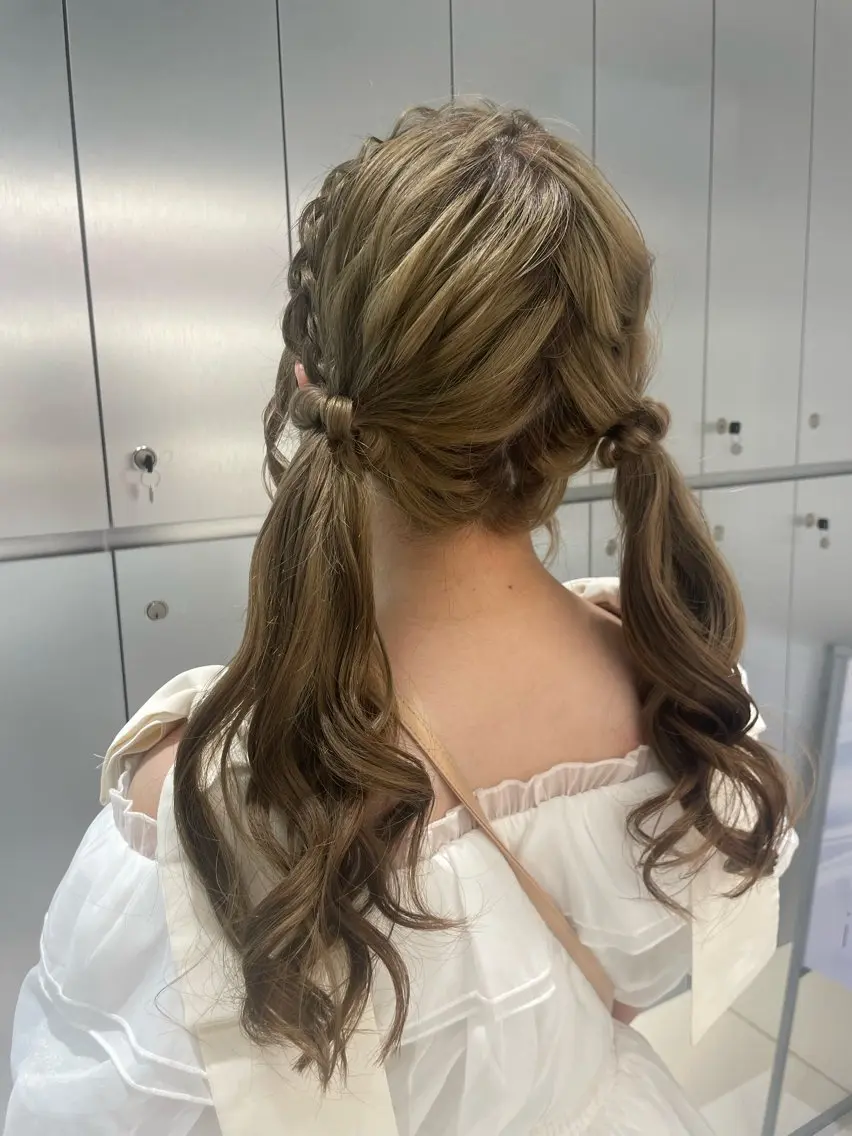 セミロング ツインテール ヘアセット ヘアセット🎀耳つぼ 👂💎MONAMIのヘアスタイル