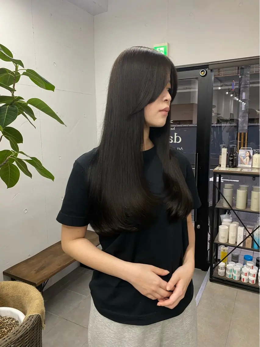 ロング カット ヘアカラー トリートメント 太田 すず香のヘアスタイル