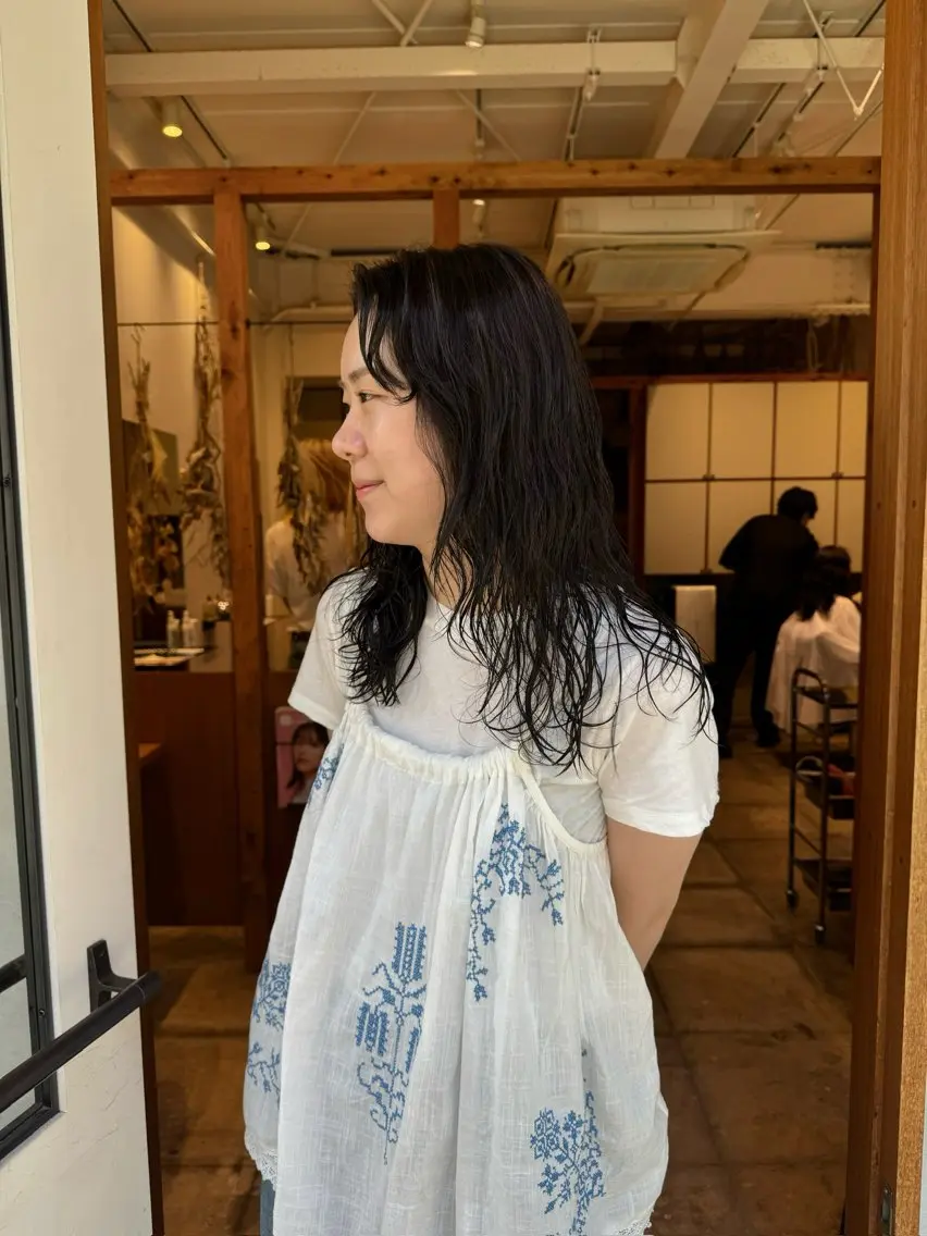 セミロング カラー カット ヘアカラー トリートメント ENIF　大島 芽生のヘアスタイル