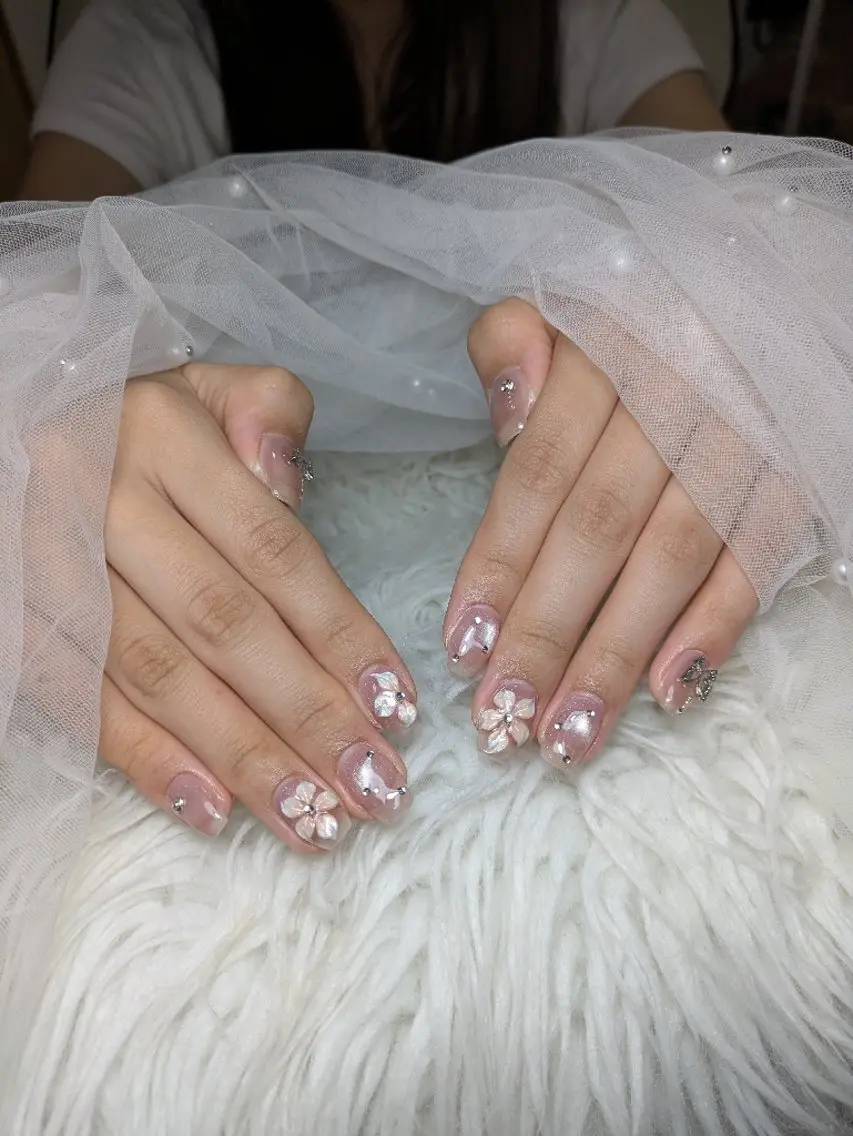 ネイル Queen Nail 研修生のネイルデザイン
